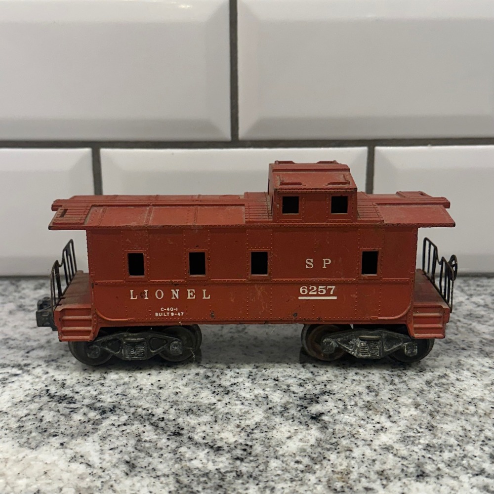 Lionel O Gauge 6257 Southern Pacific Caboose‎ Red Postwar Train Car Vintage SP